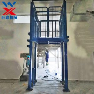 導(dǎo)軌式升降貨梯